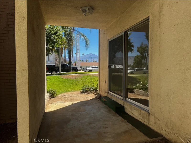 475 E Cypress 108 photo 2