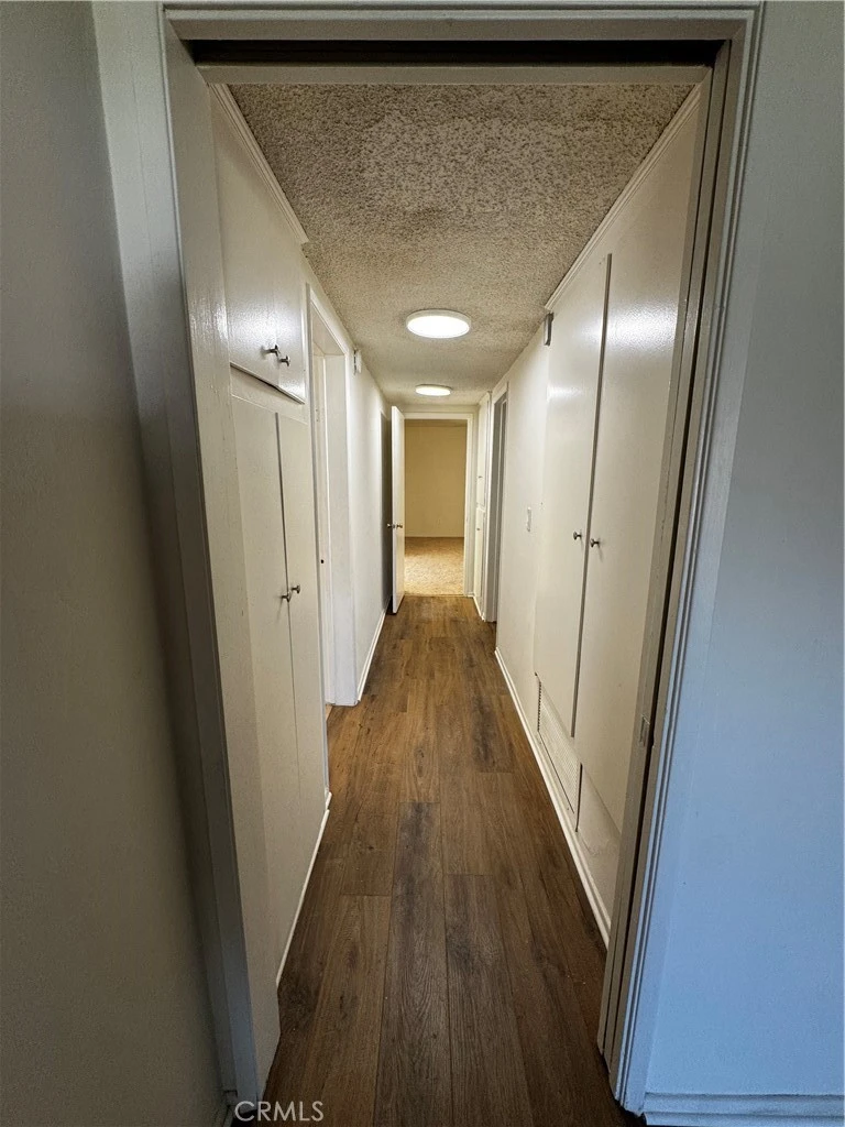 Interior 3