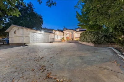 9348 Tujunga Canyon photo 2