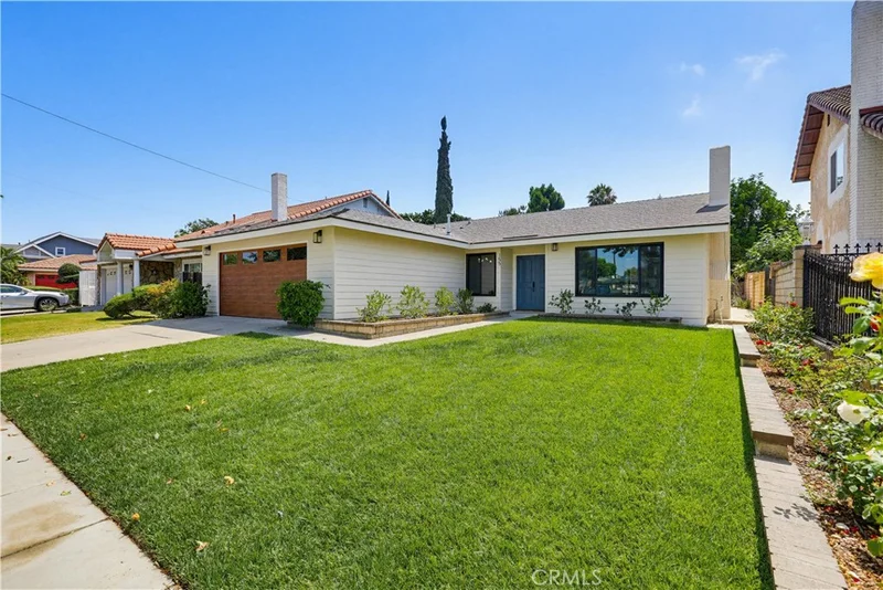 155 S Lincoln
