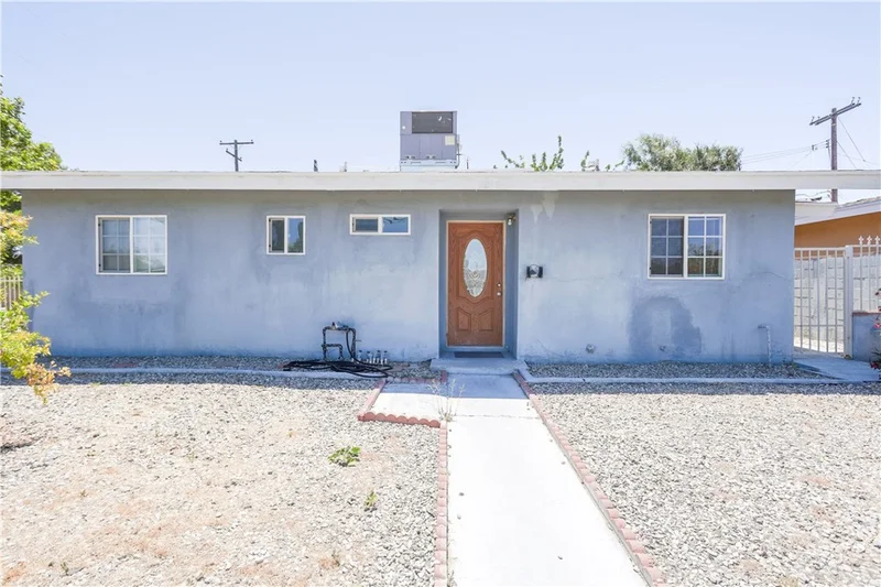 38898 Ocotillo Drive