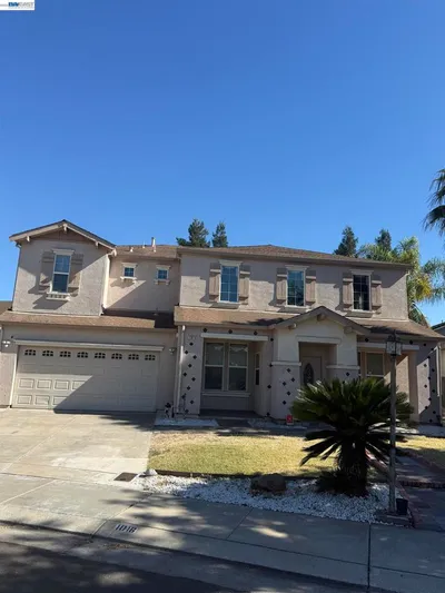 1016 Cypress Run Dr