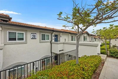 30902 Clubhouse Drive 28C photo 2