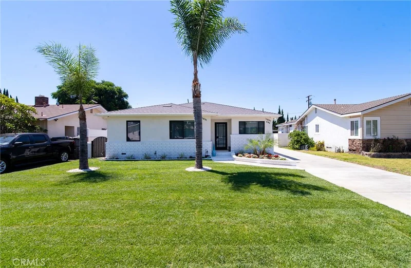 11831 Pomering, Downey, CA 90241