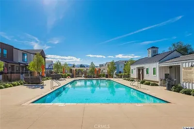 122 Red Brick 2