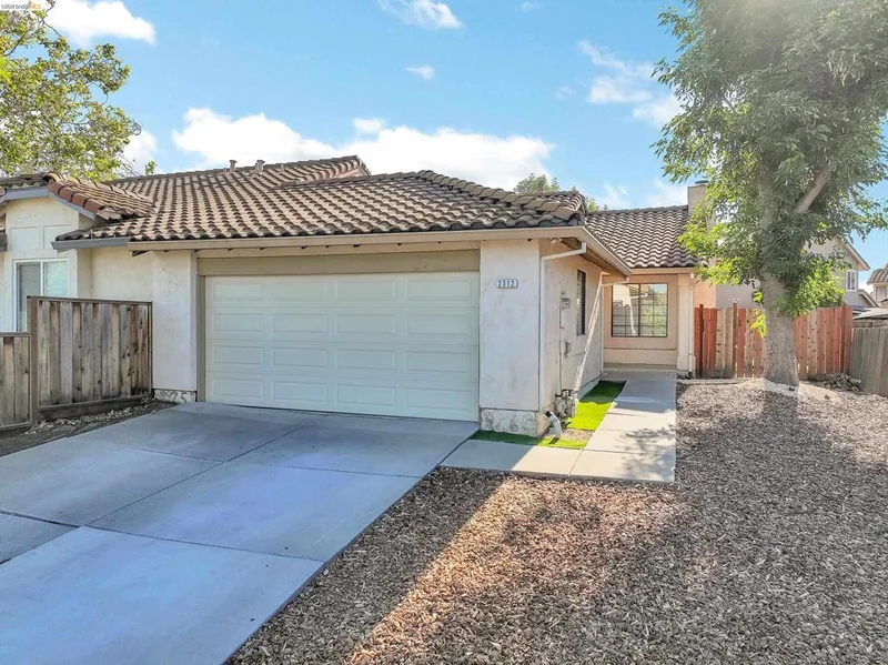 2312 Willow Ave