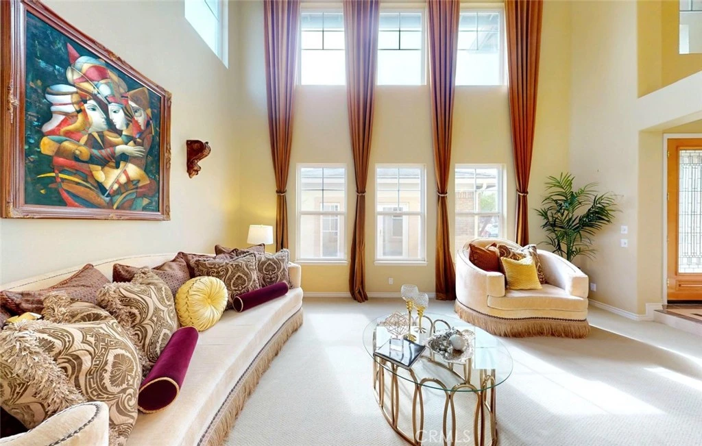 Interior 2