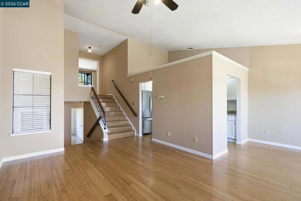 Interior 4