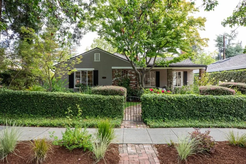 117 Hudson Street, Redwood City, CA 94062