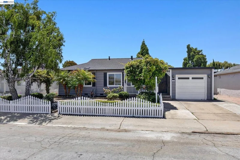 1154 Avon Ave, San Leandro, CA 94579