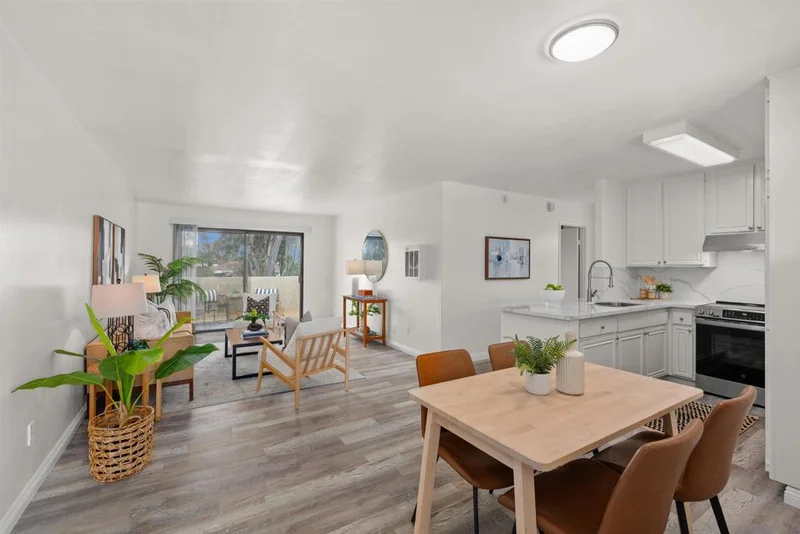 2605 Pico Pl 215