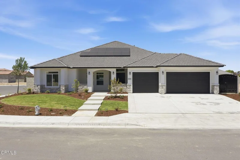 13615 Velma Pearl Way