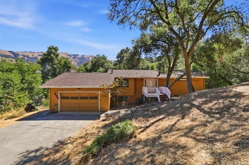 17076 Shady Lane Drive