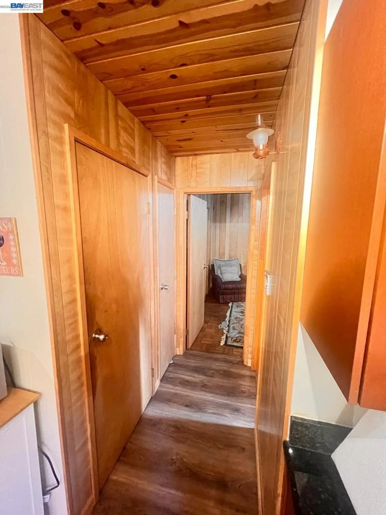 Interior 2