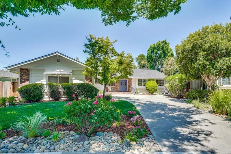2202 Gunar Drive, San Jose, CA 95124
