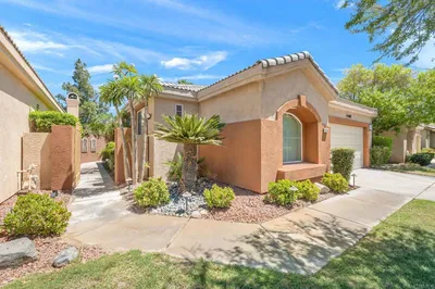 67642 S Laguna