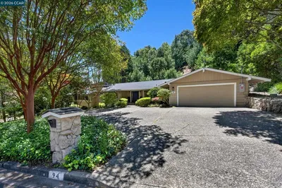 94 Devin Drive, Moraga, CA 94556
