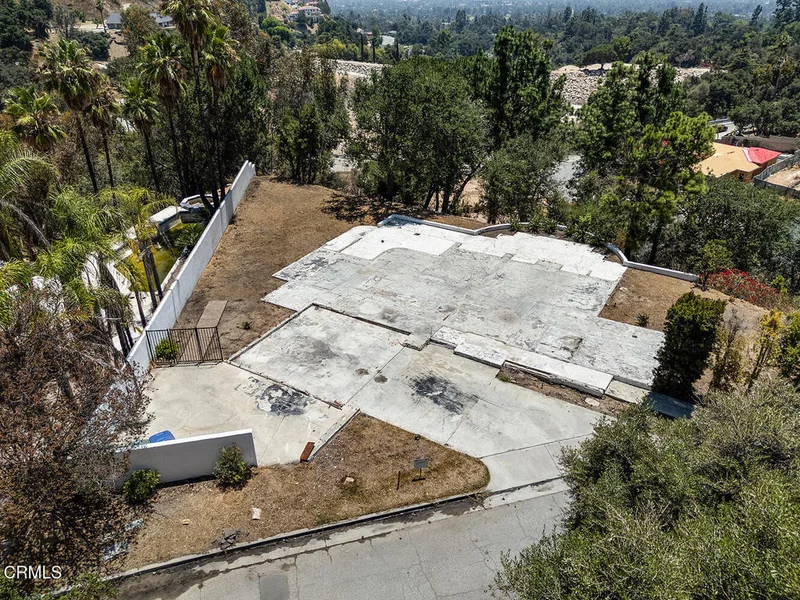 1230 Rubio Vista Rd, Altadena, CA 91001