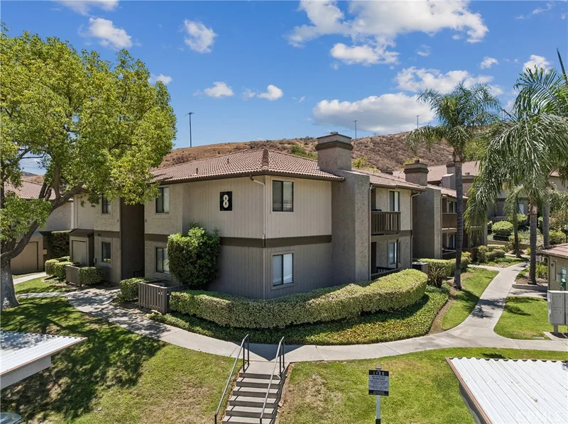 1265 Kendall Drive 815 photo 2