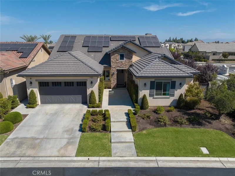 11854 N Champions Drive