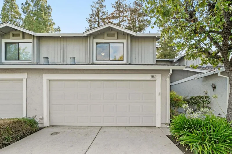 4892 Indian River Drive photo 2