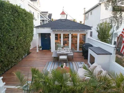 457 E Avenue
