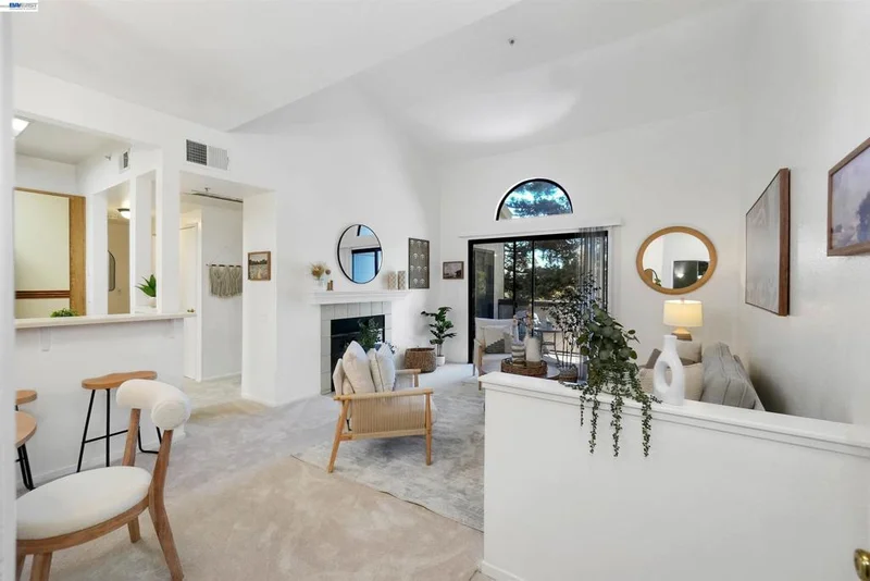 25850 Kay Ave 326, Hayward, CA 94545