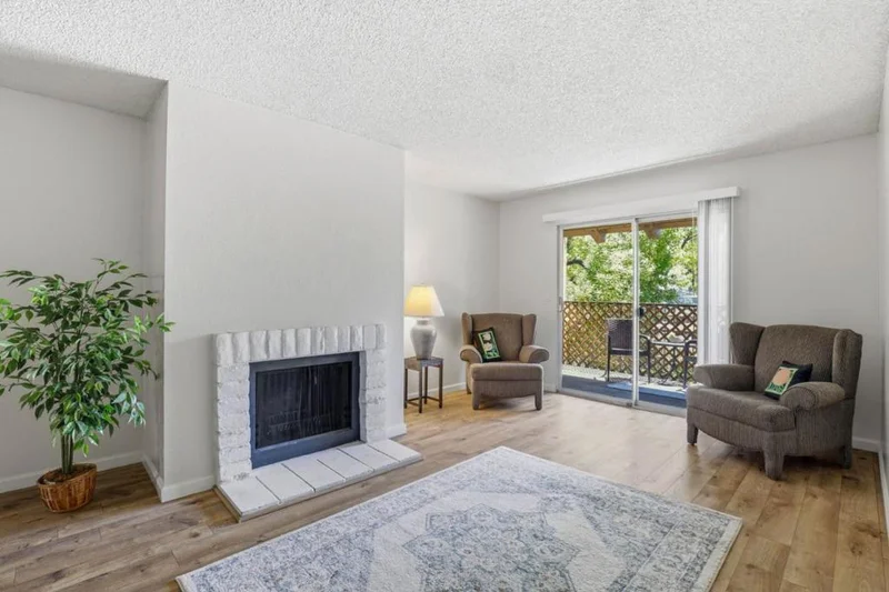 259 N Capitol Avenue 291