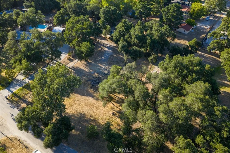 3625 La Luz Road, Atascadero, CA 93422