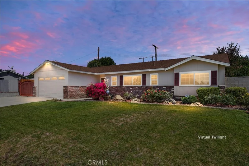 1255 E 13th