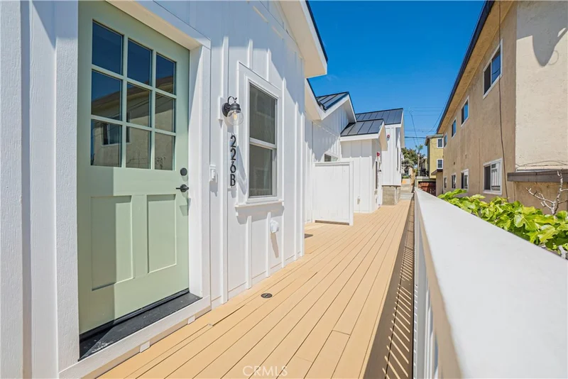 226 B Arena Street