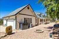 30435 Horsethief Drive photo 2