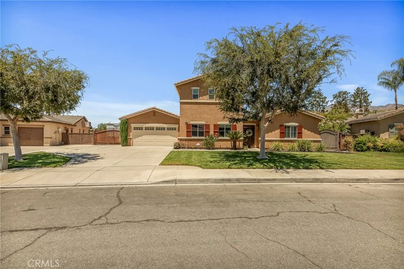 7902 Camino Cielo, Highland, CA 92346
