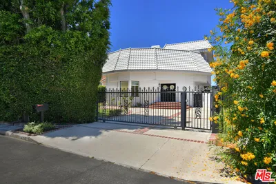 14713 Valleyheart Drive