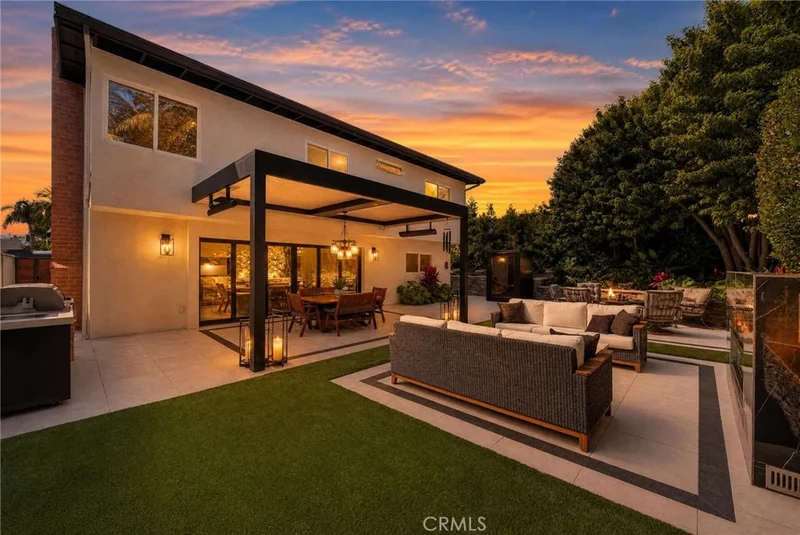 33052 Santiago Drive