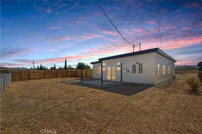 3725 Prescott photo 2