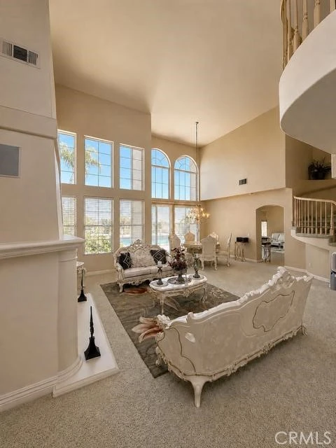 Interior 2