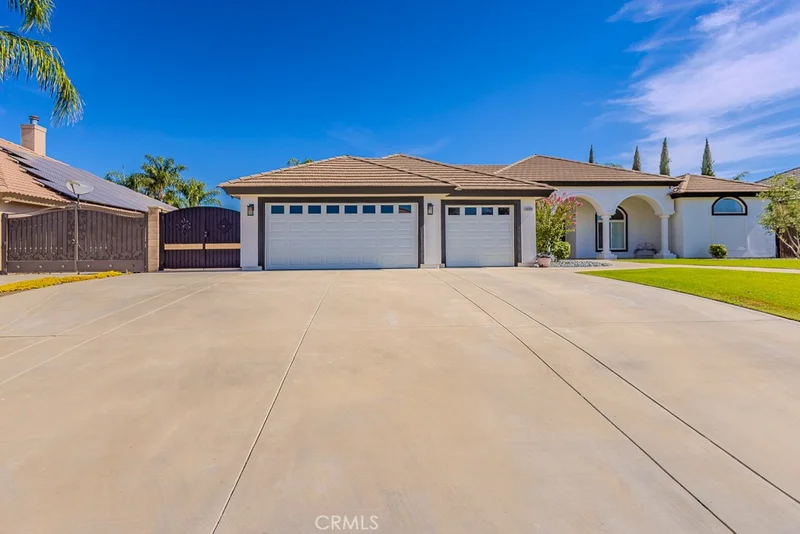 14146 Searspoint photo 2