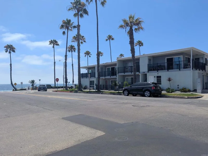 102 Wisconsin Ave 2, Oceanside, CA 92054