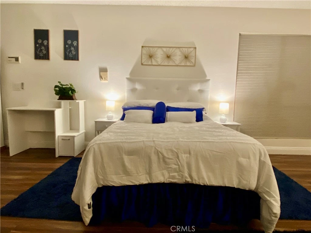Interior 2