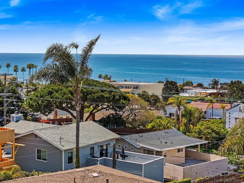 510 Forward St, La Jolla, CA 92037