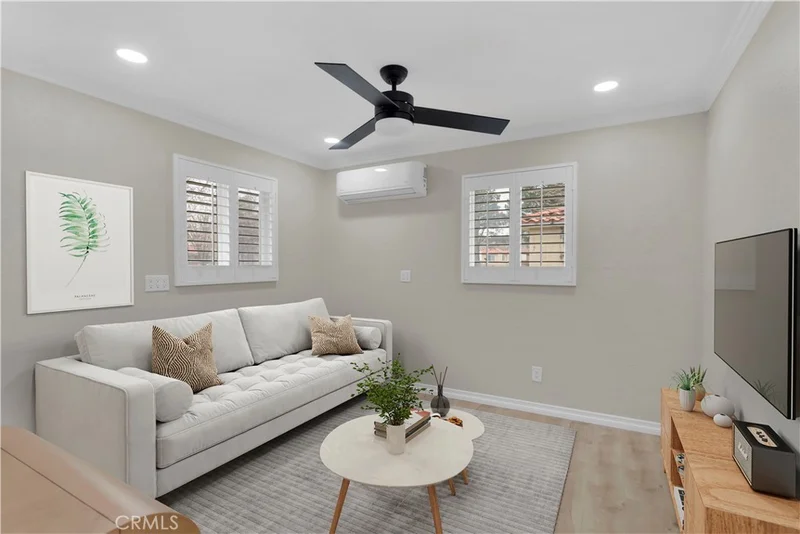 Photo 2 of 11615 Wedgewood Drive