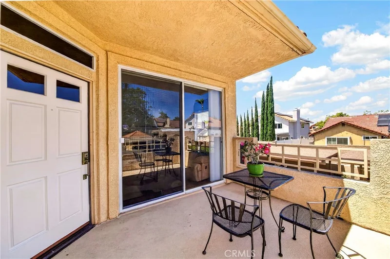3140 Castelar Court 201 photo 2