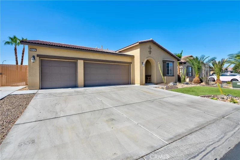 83737 Andes Court photo 2