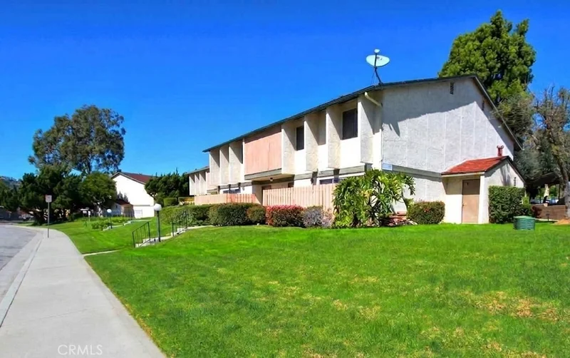 Photo 2 of 2300 S Hacienda Boulevard G8