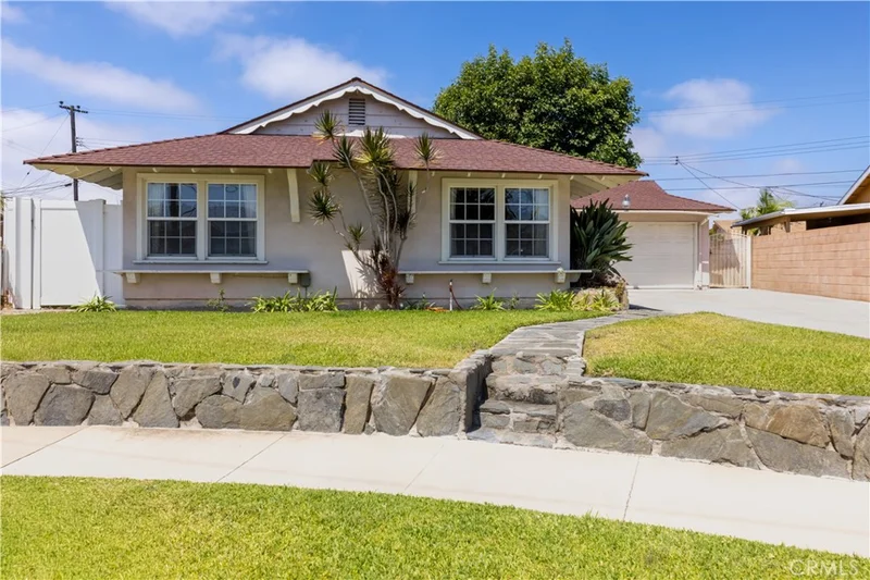 14341 Riverton, Westminster, CA 92683