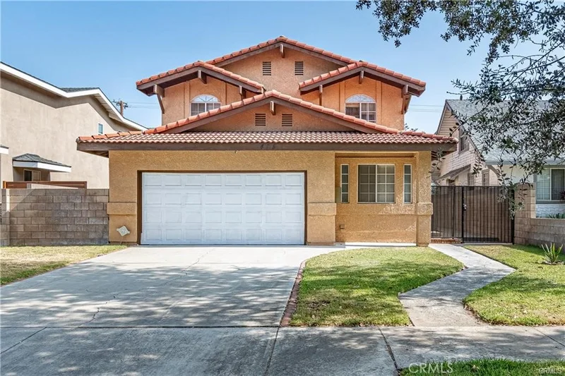 415 W Center Street, Covina, CA 91723