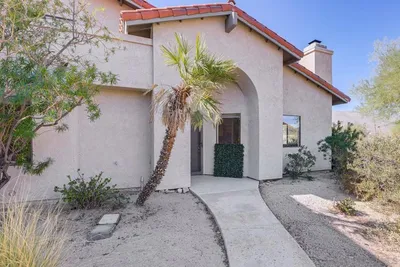 1618 Las Casitas Dr