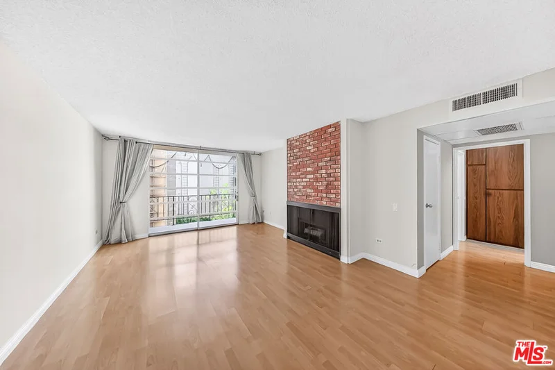 421 S La Fayette Park Place 515 photo 2