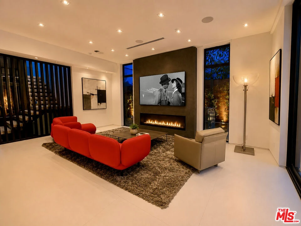Interior 1